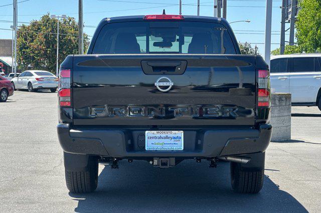 new 2025 Nissan Frontier car, priced at $36,625