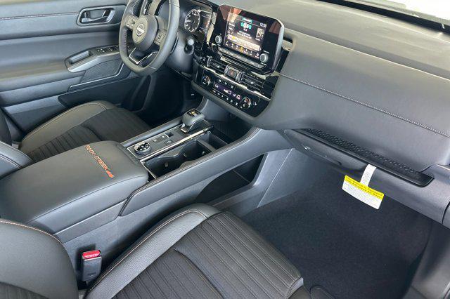 new 2025 Nissan Pathfinder car, priced at $46,595