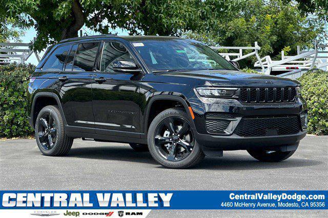 new 2024 Jeep Grand Cherokee car, priced at $48,170