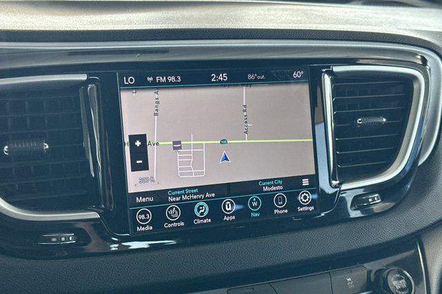 used 2020 Chrysler Pacifica Hybrid car, priced at $26,880