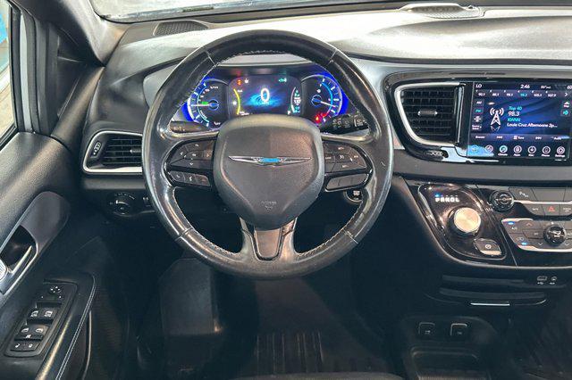 used 2020 Chrysler Pacifica Hybrid car, priced at $26,880
