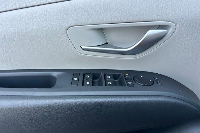 new 2025 Hyundai Tucson car, priced at $34,124