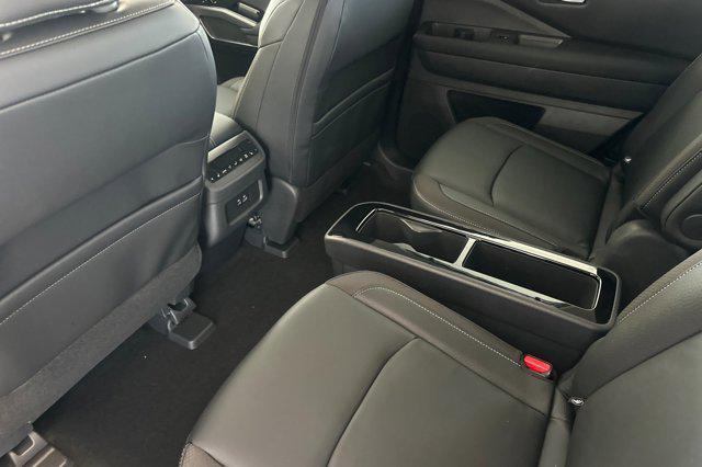 new 2025 Nissan Pathfinder car, priced at $47,535