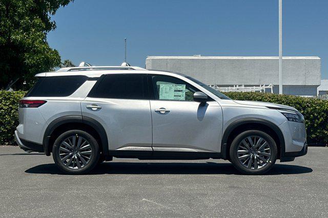 new 2025 Nissan Pathfinder car, priced at $47,535