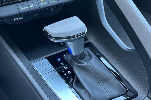 new 2025 Hyundai Elantra car, priced at $23,815
