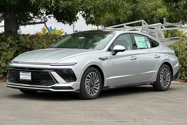 new 2025 Hyundai Sonata Hybrid car, priced at $36,545