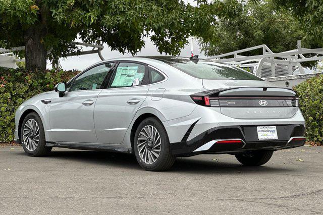 new 2025 Hyundai Sonata Hybrid car, priced at $36,545