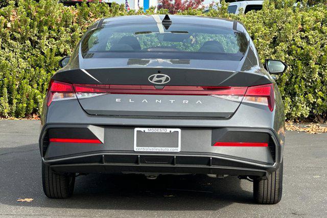 new 2025 Hyundai Elantra car, priced at $22,440