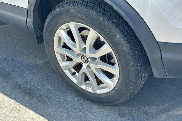 used 2021 Nissan Rogue Sport car, priced at $19,995