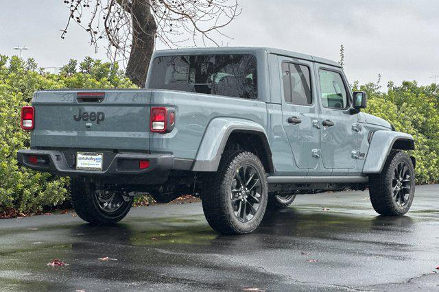 new 2025 Jeep Gladiator car, priced at $43,385