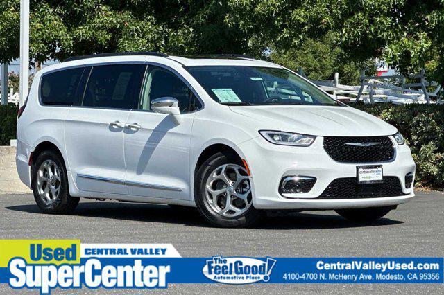 used 2022 Chrysler Pacifica car, priced at $30,895