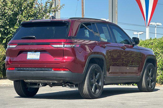 used 2024 Jeep Grand Cherokee car, priced at $40,998