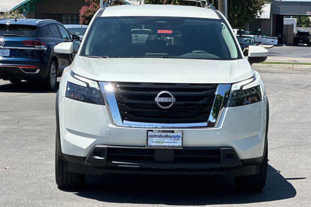 new 2024 Nissan Pathfinder car, priced at $40,735