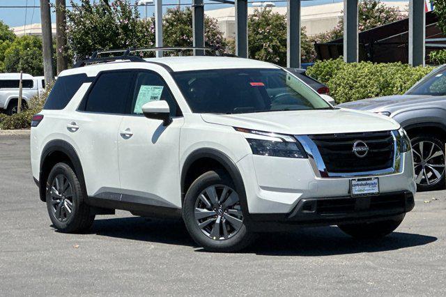 new 2024 Nissan Pathfinder car, priced at $38,485