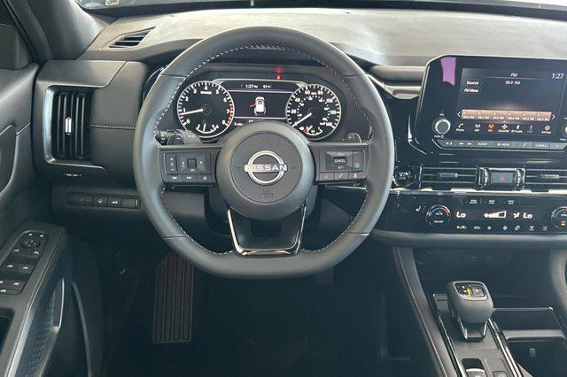 new 2025 Nissan Pathfinder car, priced at $46,205