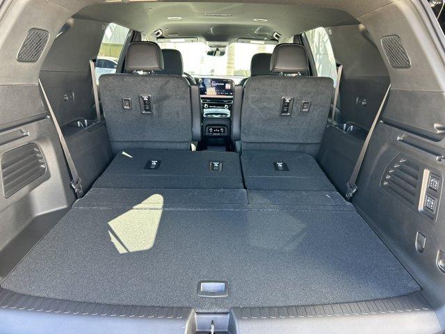 new 2026 Chevrolet Traverse car, priced at $53,857