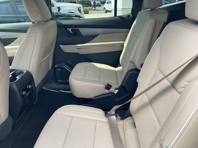new 2025 Buick Enclave car, priced at $45,684