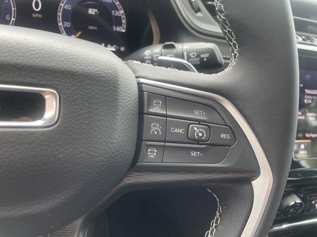 new 2025 Jeep Grand Cherokee car, priced at $38,332