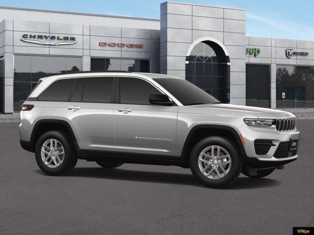 new 2025 Jeep Grand Cherokee car, priced at $37,518