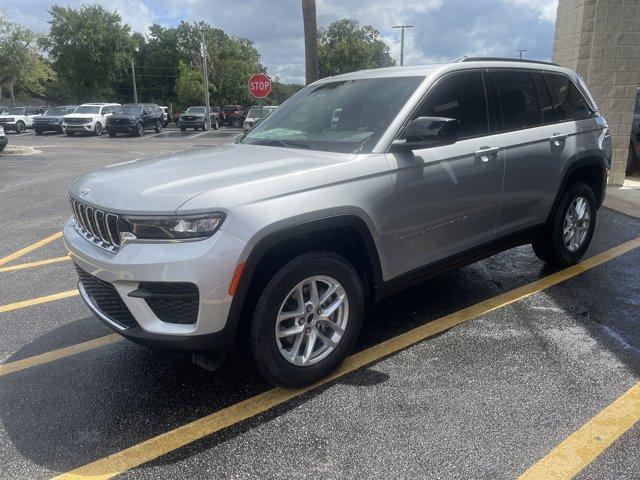 new 2025 Jeep Grand Cherokee car, priced at $38,332