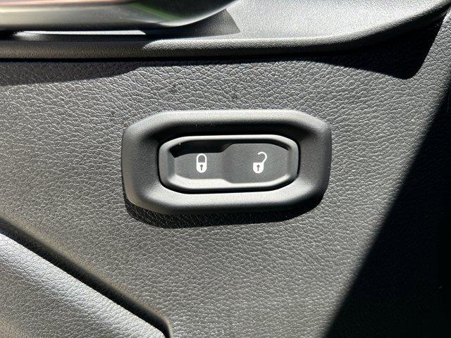 new 2025 Jeep Wrangler car, priced at $52,621
