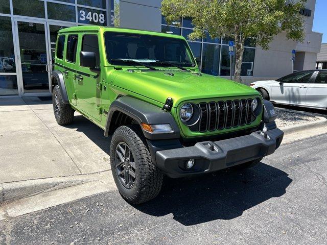 new 2025 Jeep Wrangler car, priced at $52,621