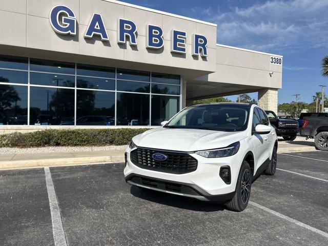 new 2025 Ford Escape car, priced at $35,252