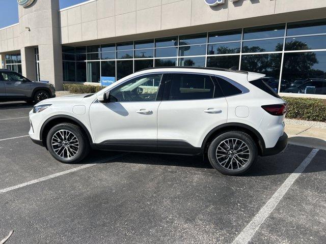 new 2025 Ford Escape car, priced at $35,252