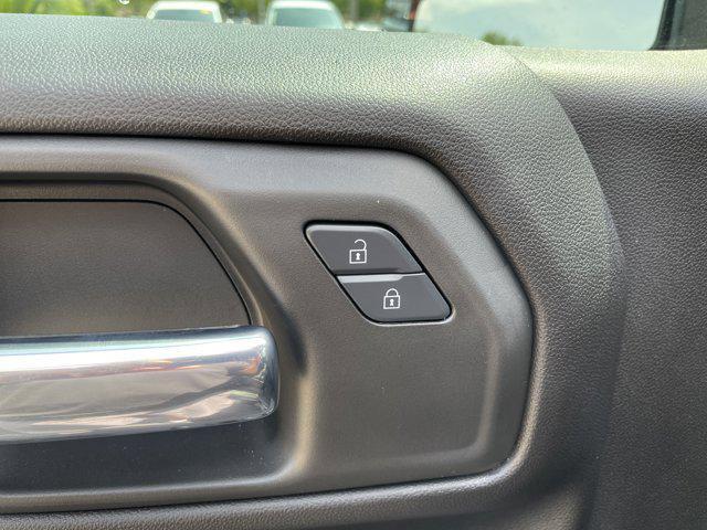new 2025 GMC Sierra 1500 car, priced at $41,875