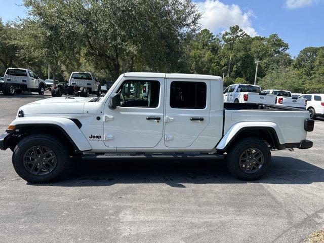 new 2025 Jeep Gladiator car, priced at $48,245