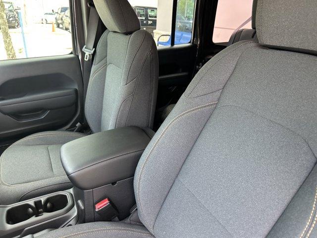 new 2025 Jeep Wrangler car, priced at $38,000