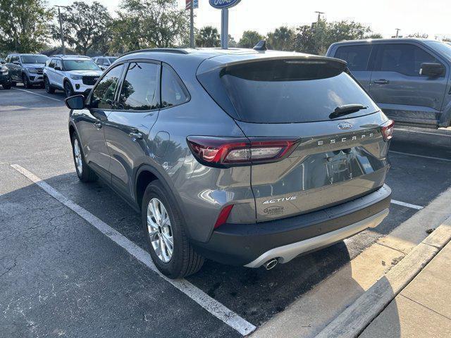 new 2025 Ford Escape car, priced at $27,945