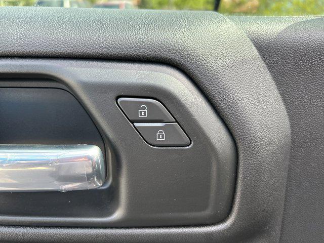 new 2025 Chevrolet Silverado 1500 car, priced at $39,265
