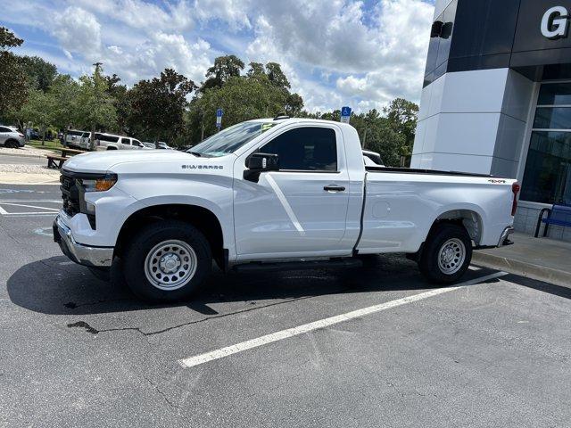 new 2024 Chevrolet Silverado 1500 car, priced at $42,695