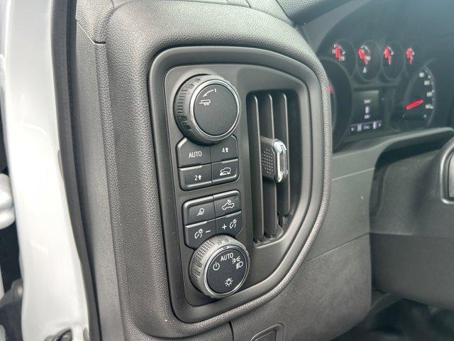 new 2024 Chevrolet Silverado 1500 car, priced at $42,695