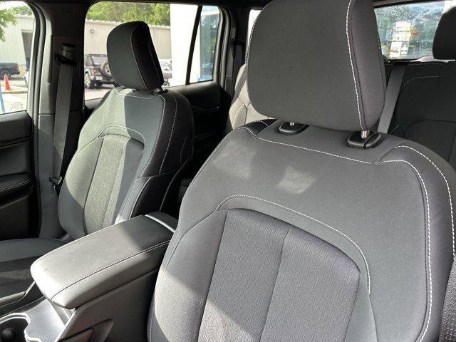 new 2025 Jeep Grand Cherokee car, priced at $38,403