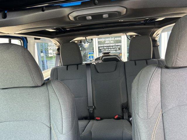 new 2025 Jeep Wrangler car, priced at $48,089