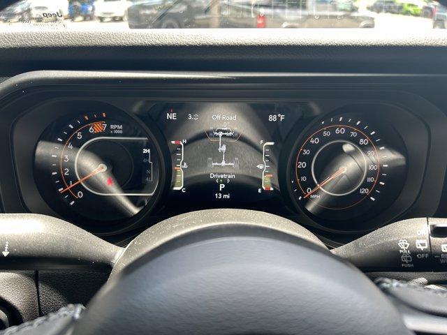 new 2025 Jeep Wrangler car, priced at $48,089