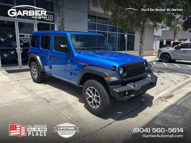 new 2025 Jeep Wrangler car, priced at $46,577