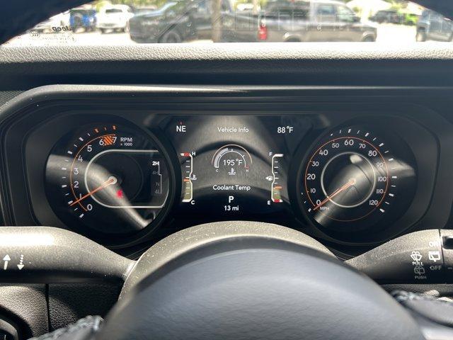 new 2025 Jeep Wrangler car, priced at $48,089