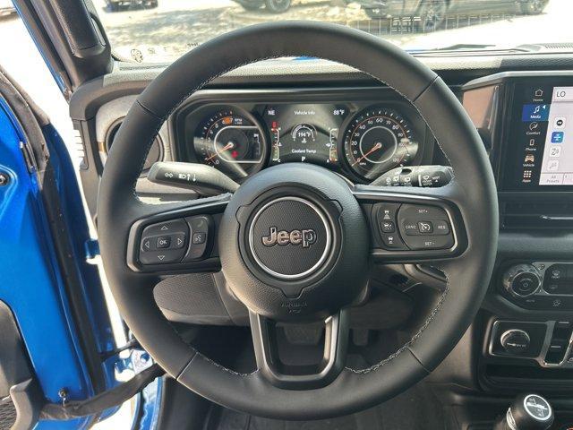 new 2025 Jeep Wrangler car, priced at $48,089