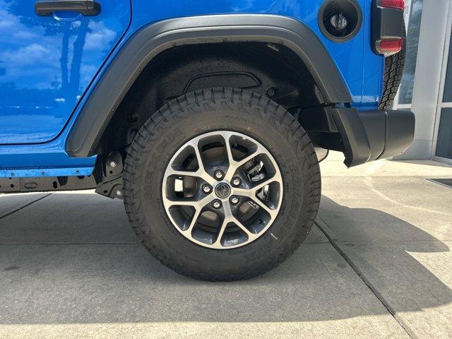 new 2025 Jeep Wrangler car, priced at $48,089