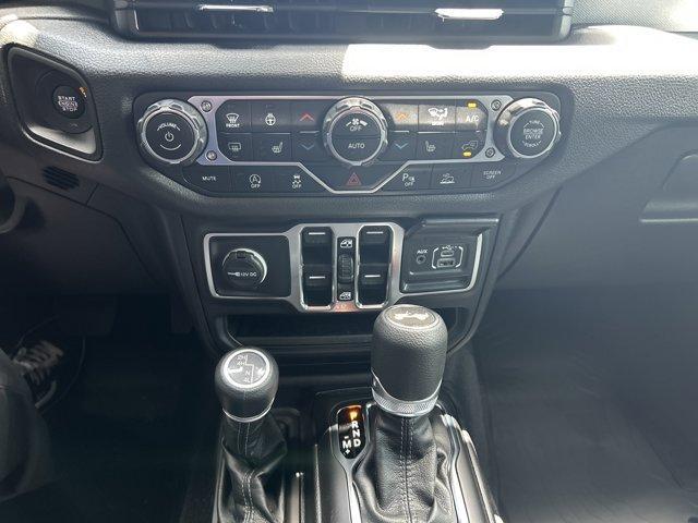 new 2025 Jeep Wrangler car, priced at $48,309