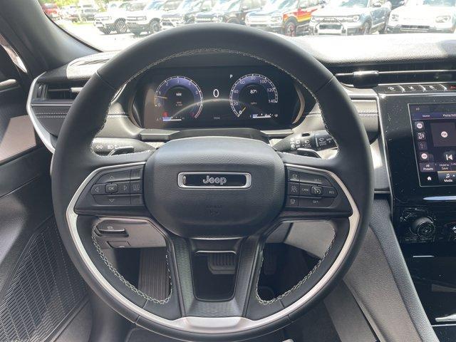 new 2025 Jeep Grand Cherokee L car, priced at $37,302