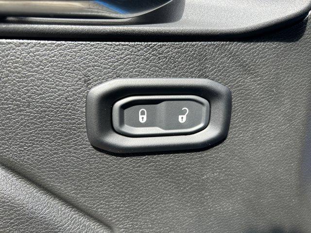 new 2025 Jeep Wrangler car, priced at $54,030