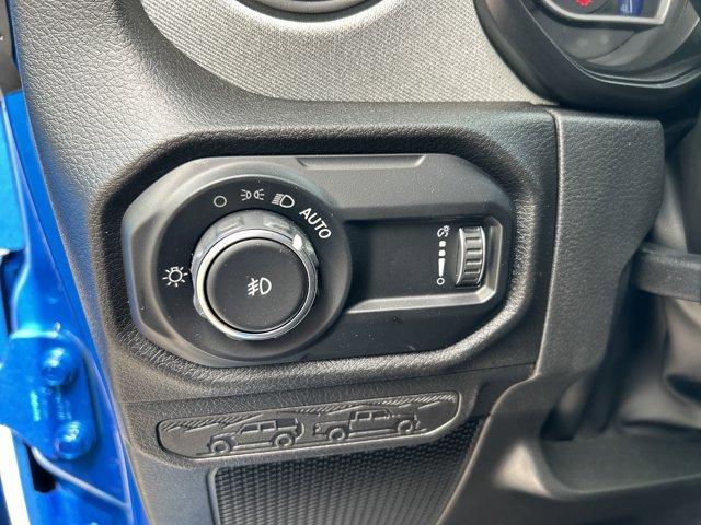 new 2025 Jeep Wrangler car, priced at $54,030