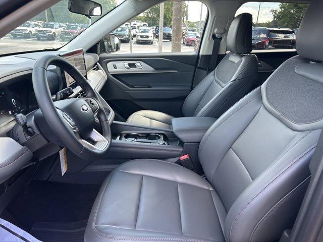new 2025 Ford Explorer car, priced at $42,284