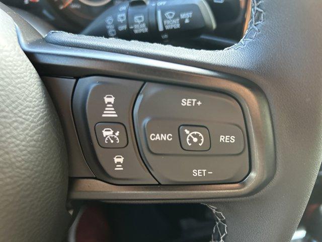 new 2025 Jeep Wrangler car, priced at $68,974