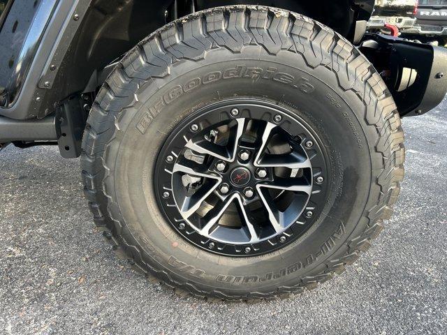 new 2025 Jeep Wrangler car, priced at $68,974