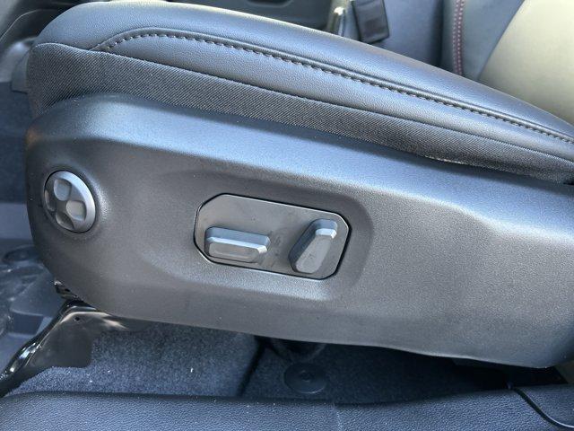 new 2025 Jeep Wrangler car, priced at $68,974